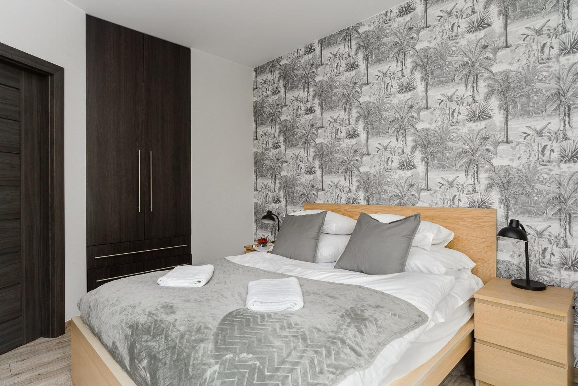 P&o Serviced Siedmiogrodzka Iii Apartment